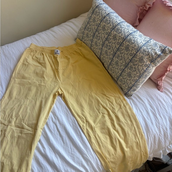 PARKE Sunny Yellow Women's pants - Picture 2 of 5
